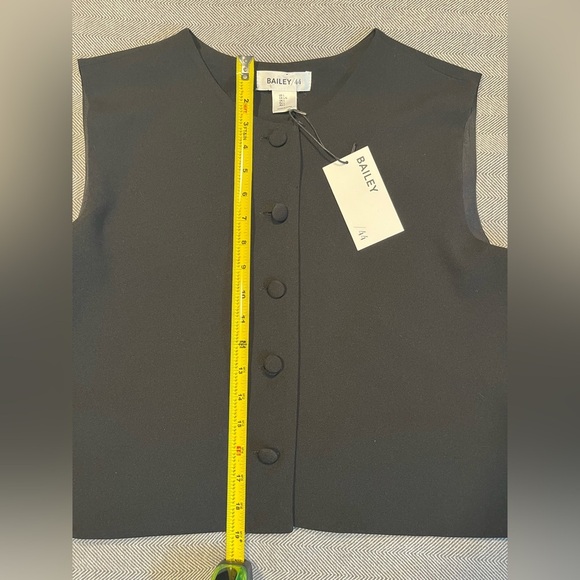 NWT Bailey 44 Black Button-Up Vest Wmns Large - Picture 9 of 16